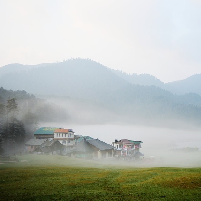 Cheap Car Hire for Delhi To Himachal Holidays Weekend Tour - Delhi to Himachal Tour Car Taxi Hire 